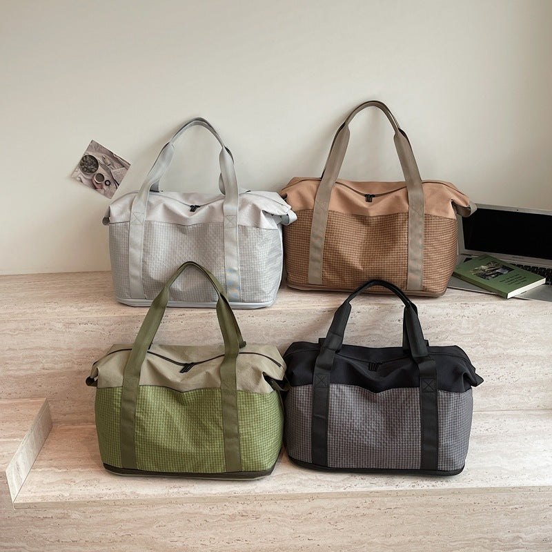 Multifunctional Tote Bag With Padded Main Compartment LoungeYard — product view 2