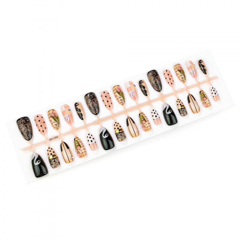 Decorative Artistic Press-On Nails — product view 6