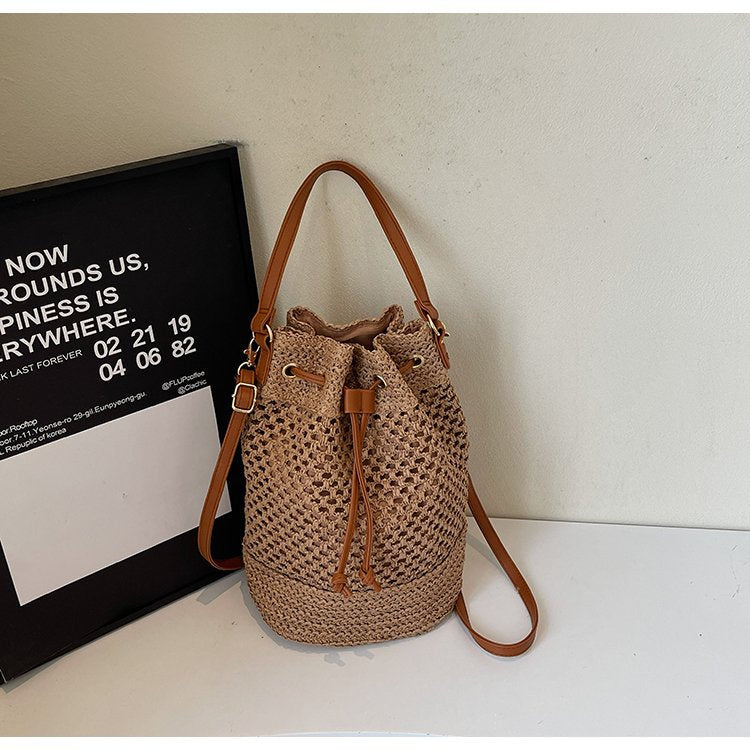 Handmade Macrame Tote Bag LoungeYard — product view 2