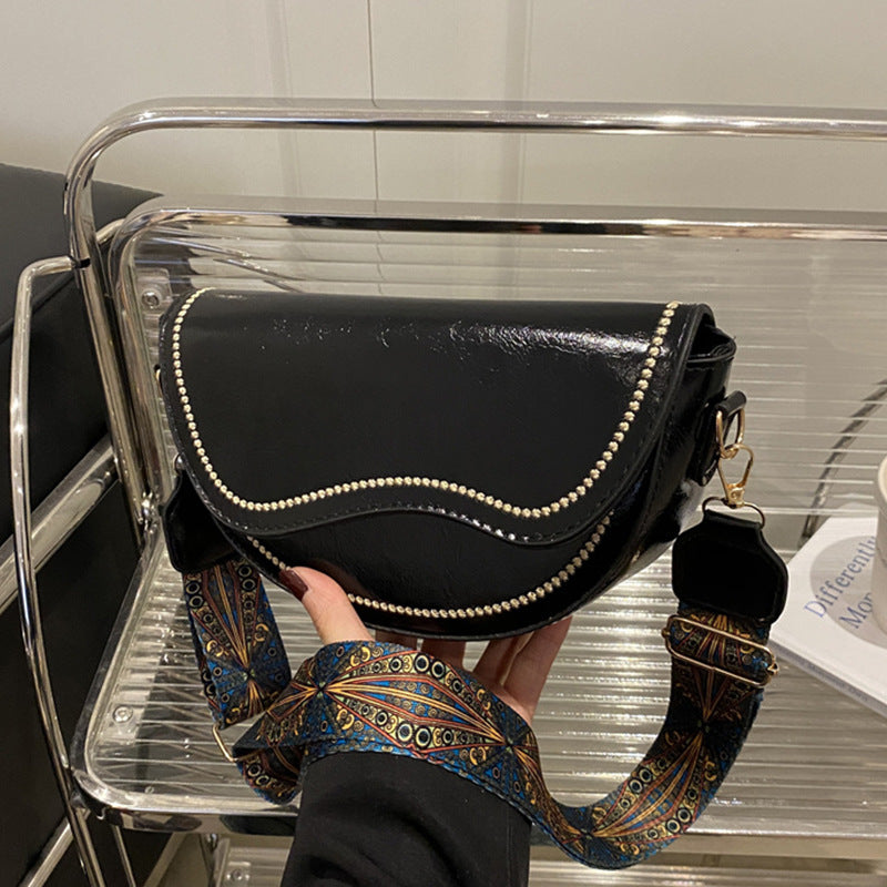 Elegant Structured Crossbody Bag — product view 7