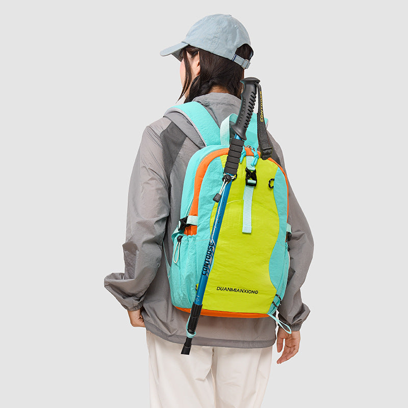 Multi-Functional Lightweight Backpack LoungeYard — product view 3