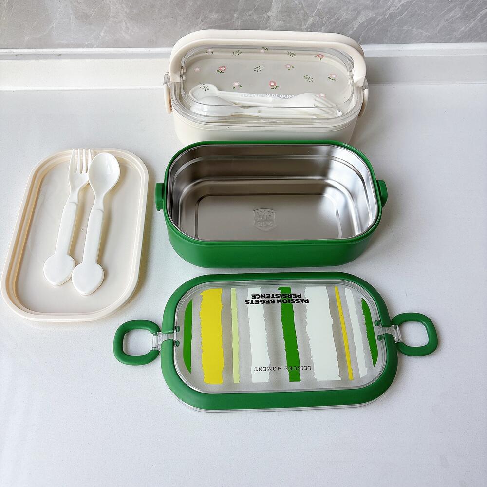 Floral Patterned Bento Lunch Box — product view 1