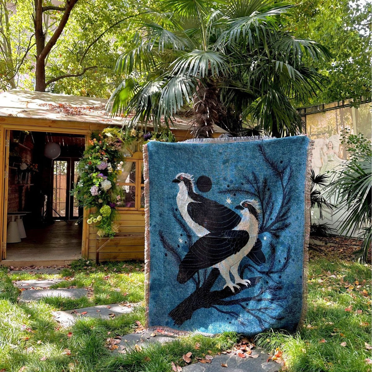 Artistic Nature-Inspired Throw Blanket — product view 7