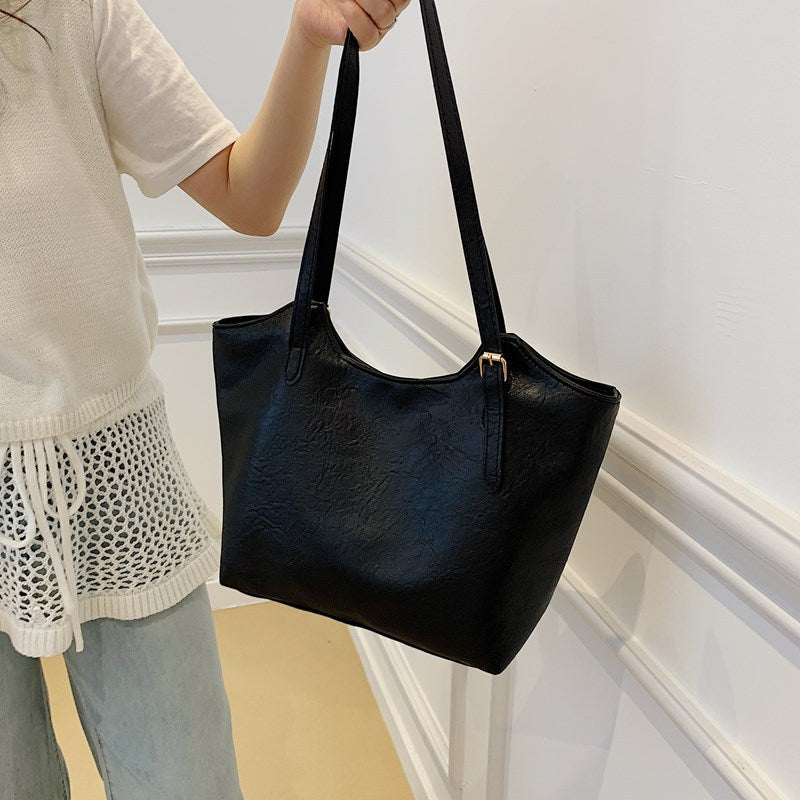 Spacious Everyday Shoulder Tote Bag LoungeYard — product view 3