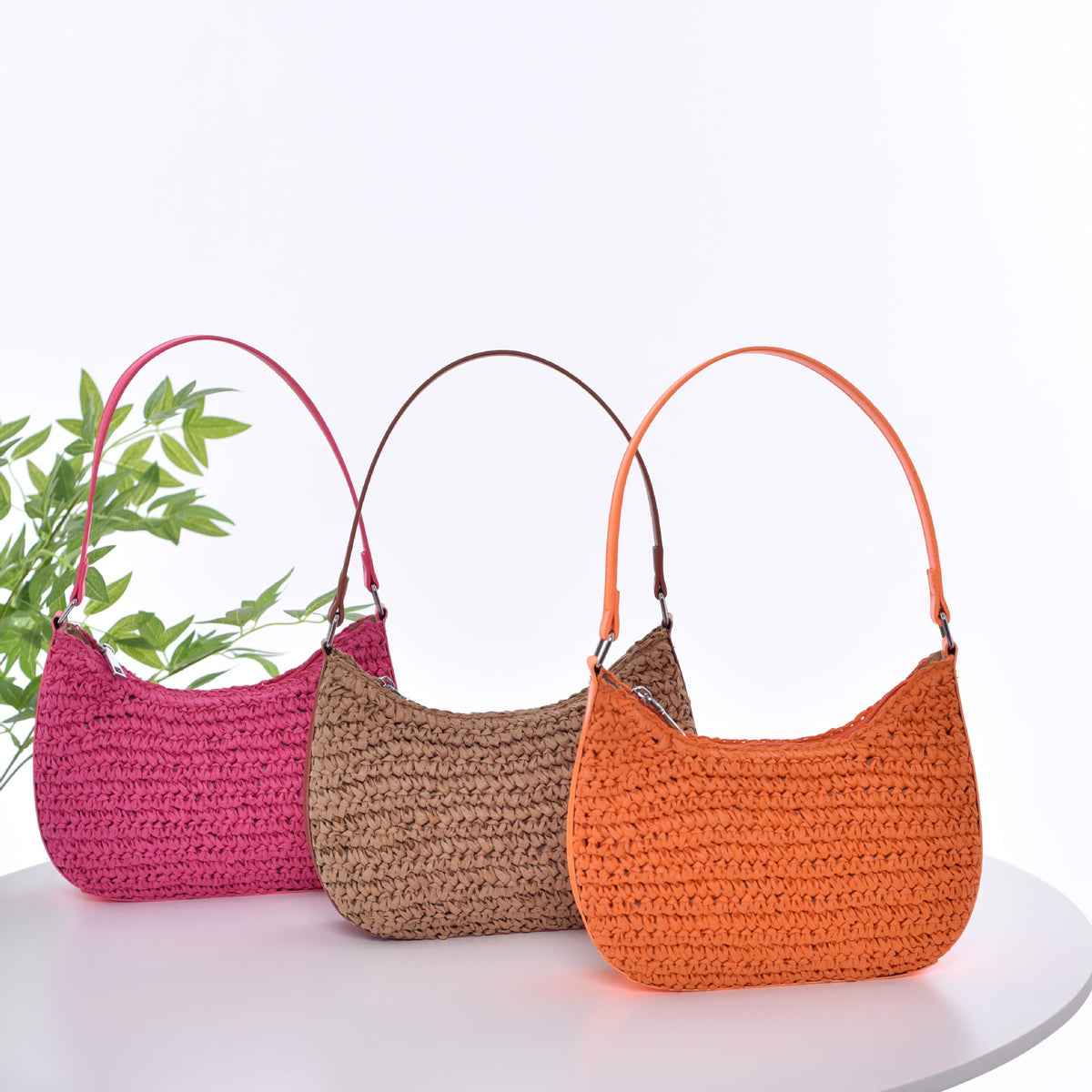 Handbag in Modern Hobo Style LoungeYard — product view 1