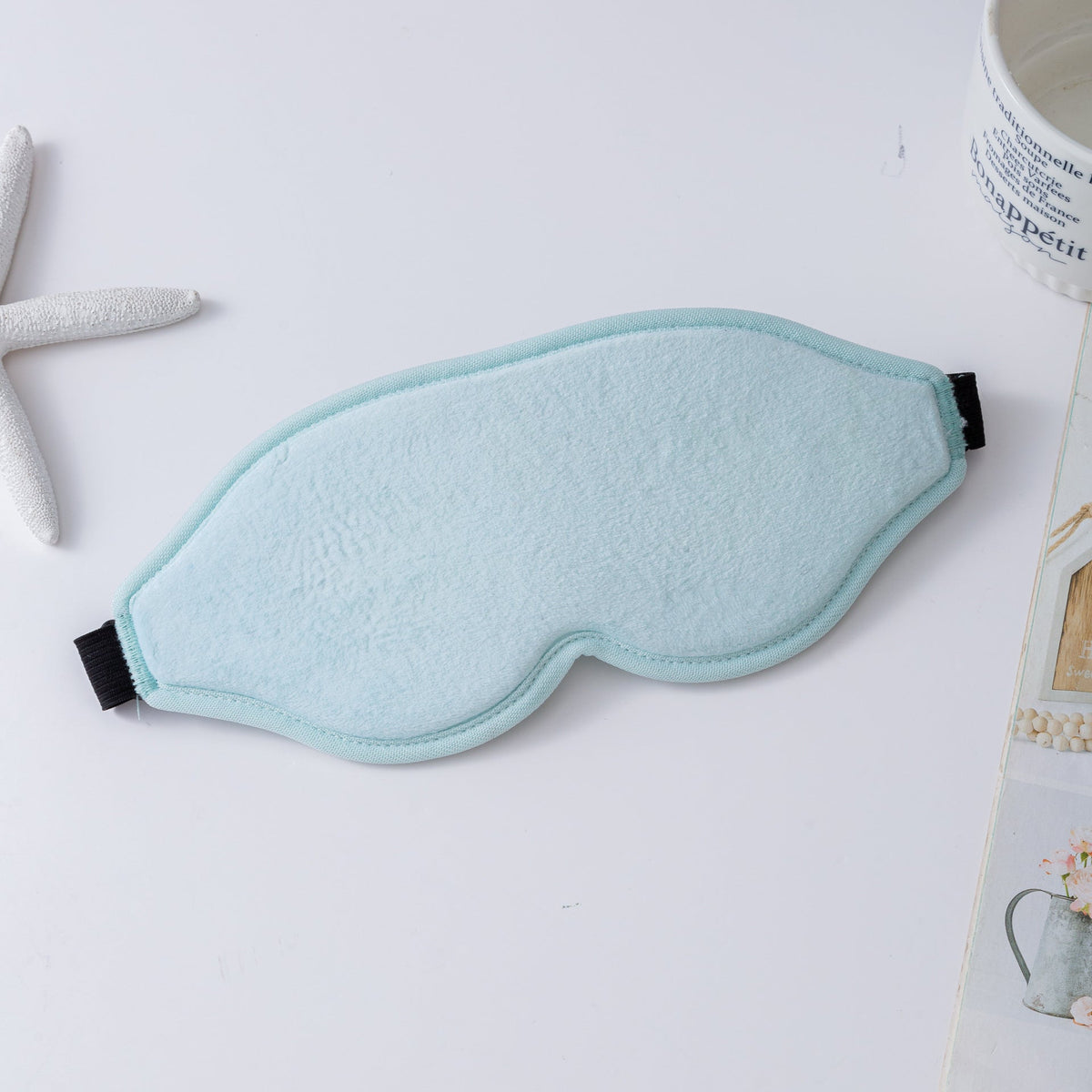 Unisex ergonomic sleep mask with three-dimensional contour and adjustable rubber band LoungeYard — product view 5