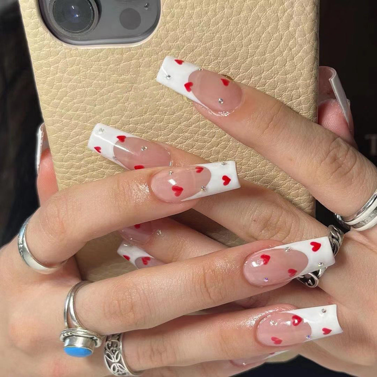 Premium Glossy Stiletto Nail Extensions — product view 4
