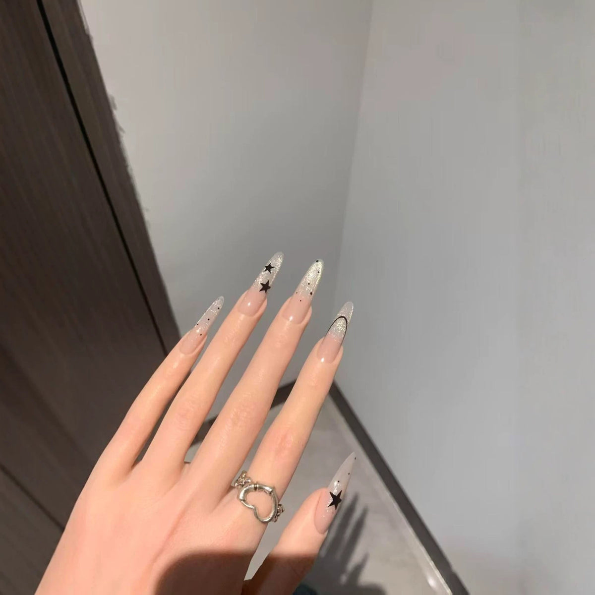 Glamorous Stiletto Press-On Nail Set — product view 3