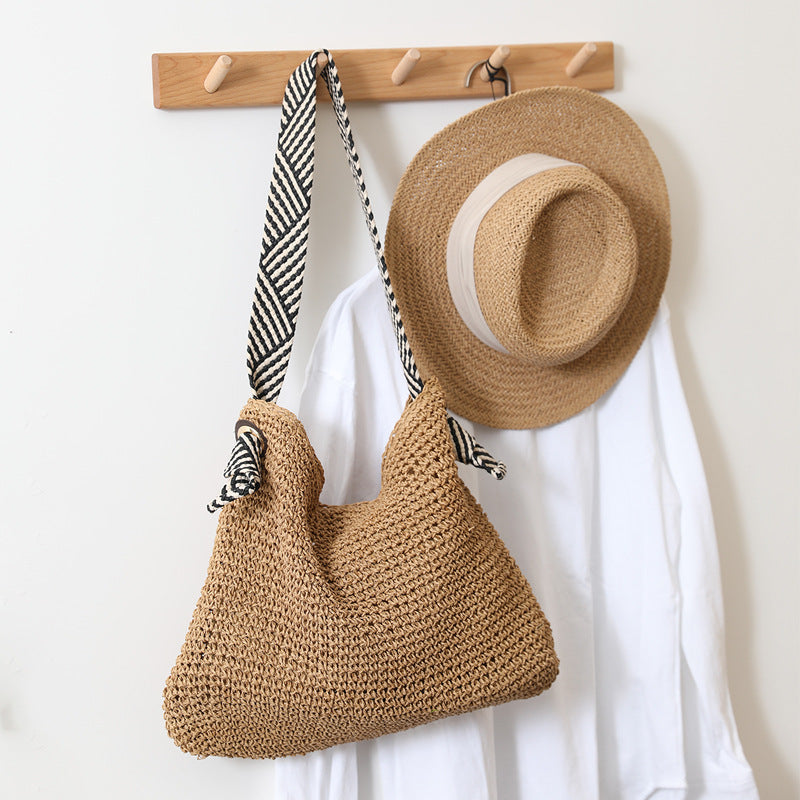 Handcrafted Beach Bag LoungeYard — product view 1