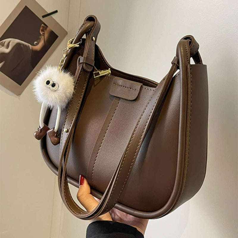 Chic Everyday Handbag LoungeYard — product view 1