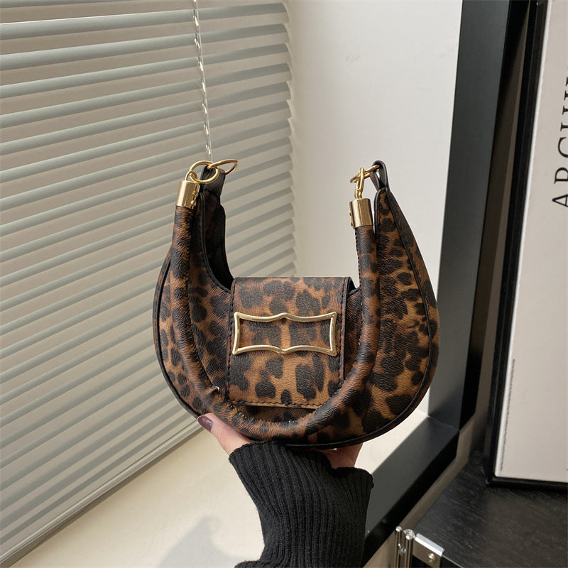Stylish Leopard Print Handbag LoungeYard — product view 4