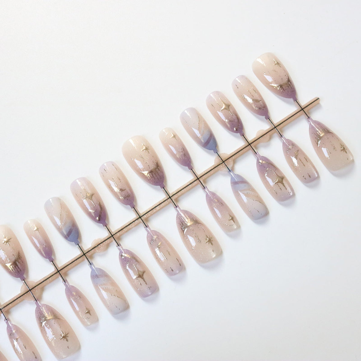 Premium Artificial Nail Set — product view 1