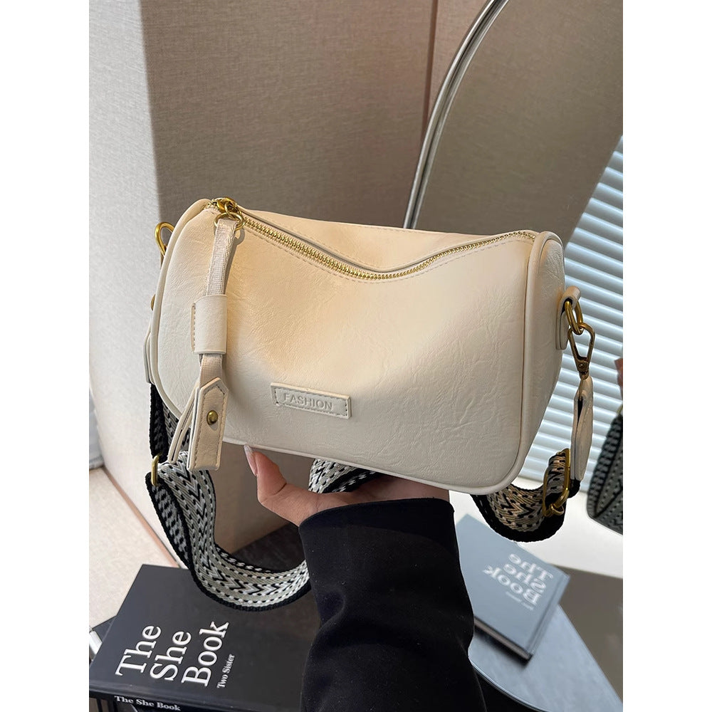 Elegant Zip-Closure Crossbody Bag LoungeYard — product view 4