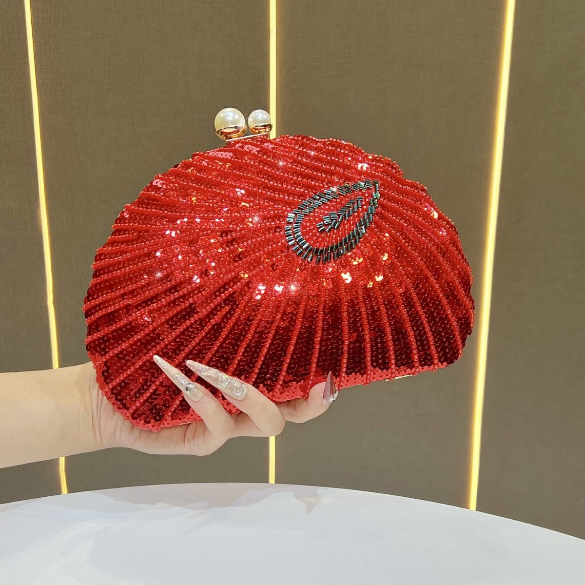 Beaded Shell-Shaped Evening Clutch — product view 6