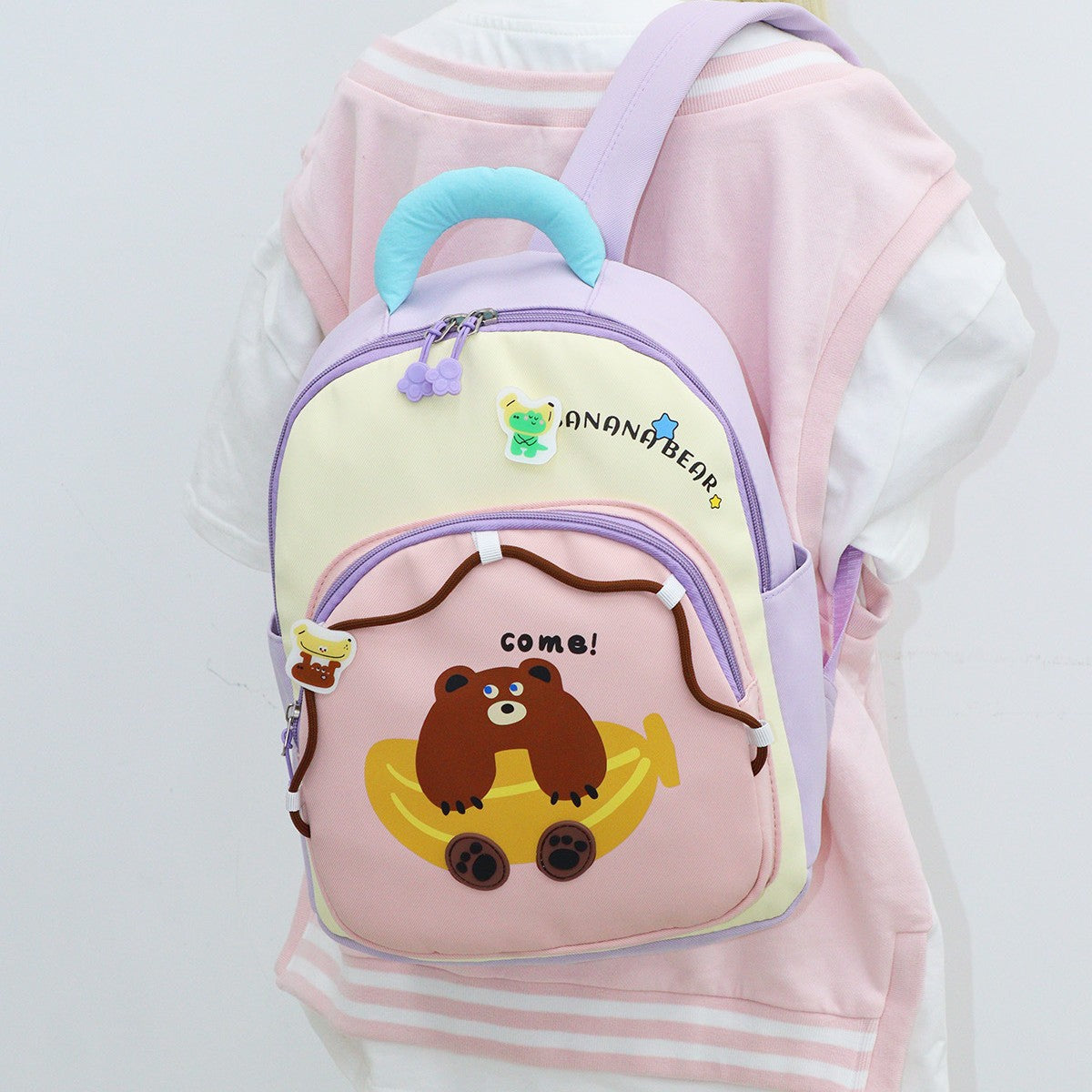 Motiv-Backpack LoungeYard — product view 2
