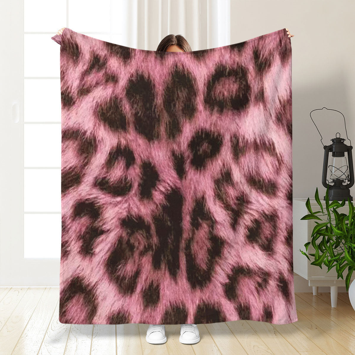 Artistic Leopard Print Throw Blanket — product view 1