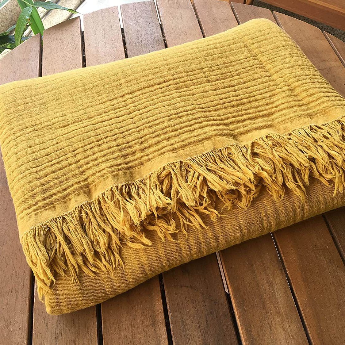 Luxurious Cotton Throw Blanket LoungeYard — product view 2