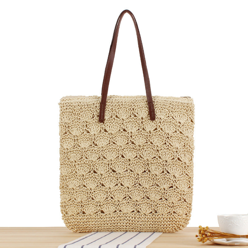 Stylish handbag made of woven natural material LoungeYard — product view 4