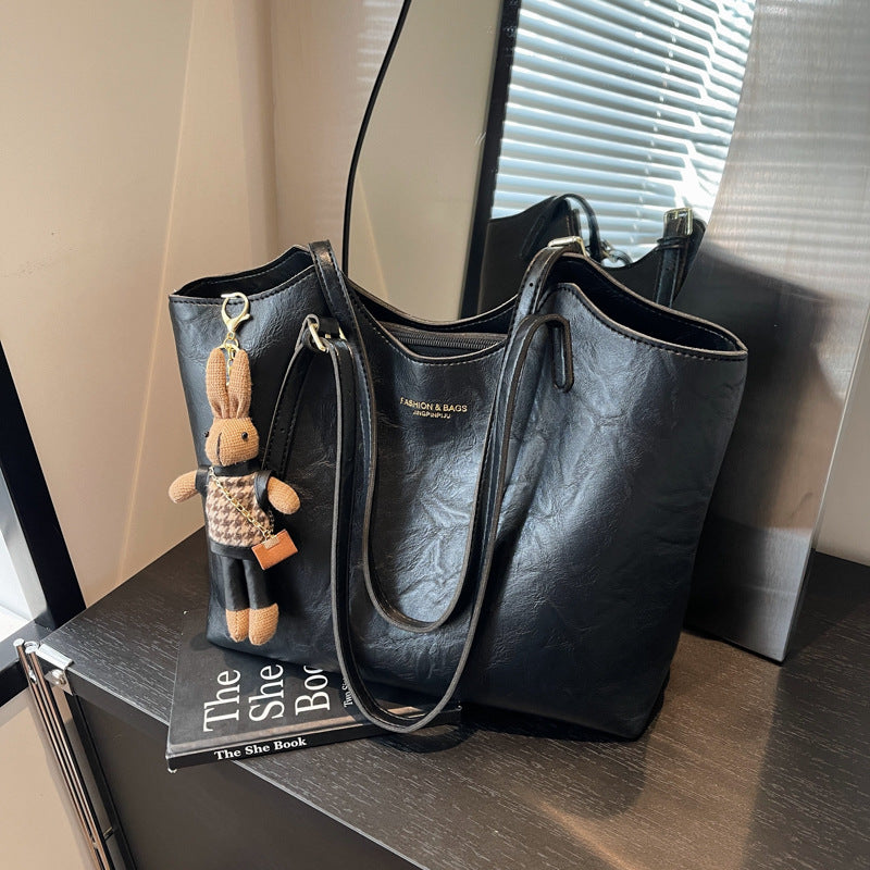 Premium Faux Leather Tote LoungeYard — product view 3
