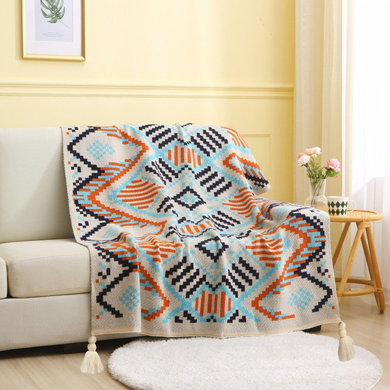 Geometric Pattern Throw Blanket — product view 5