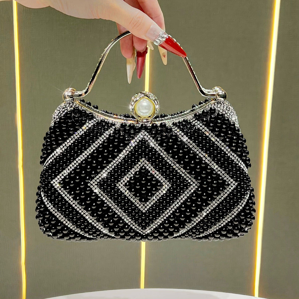 Elegant Beaded Handbag — product view 7