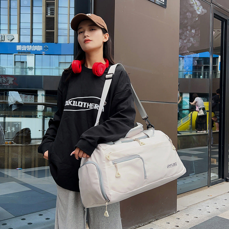Versatile Gym Duffel Bag LoungeYard — product view 3