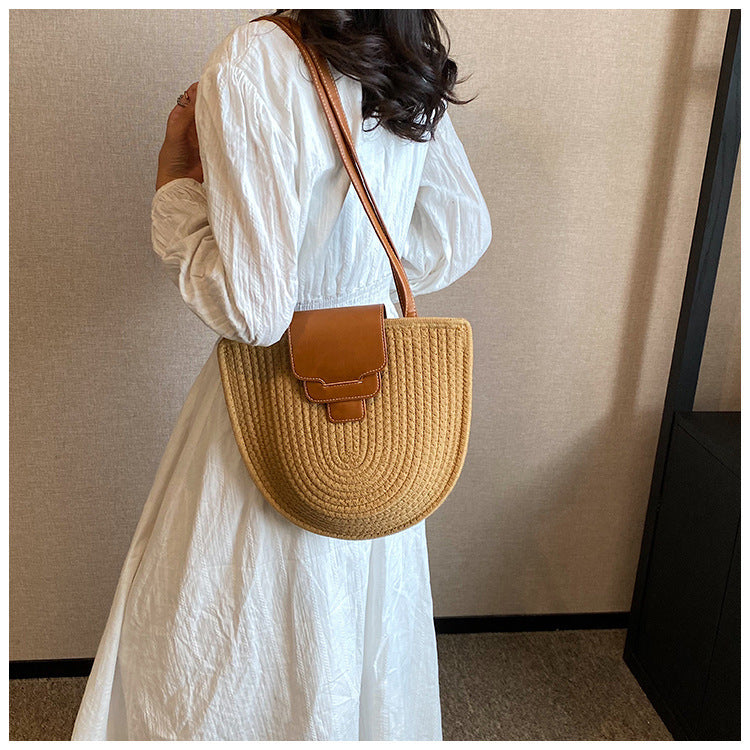 Handbag with Textured Design LoungeYard — product view 2
