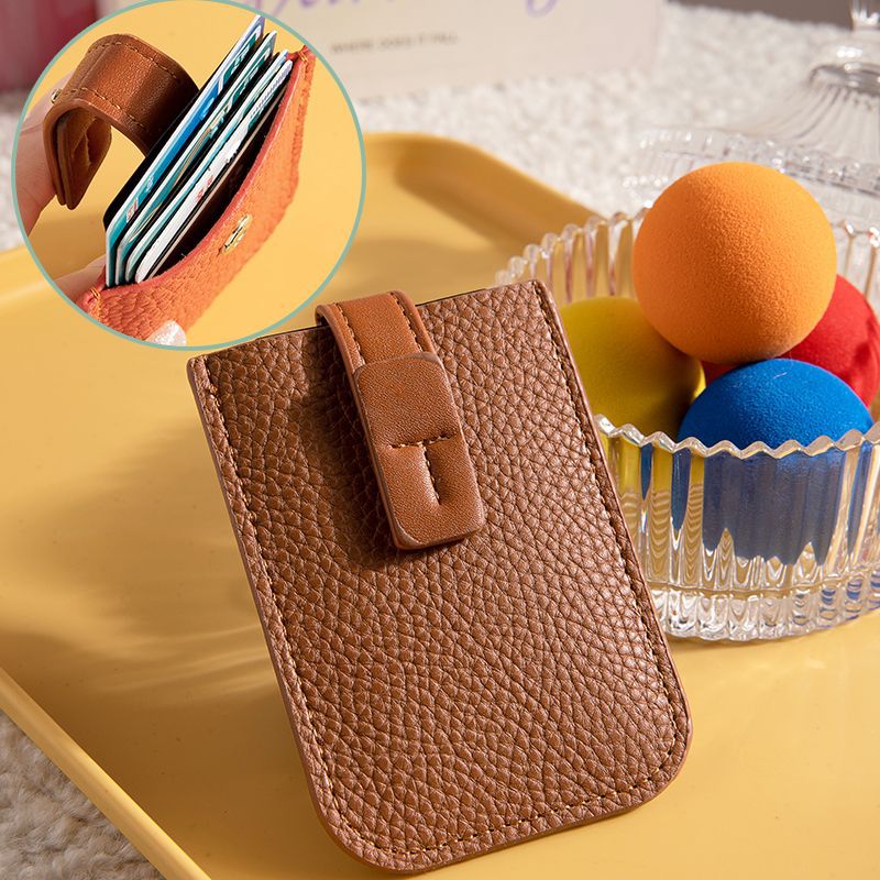 Minimalist RFID-Blocking Leather Card Holder LoungeYard — product view 7