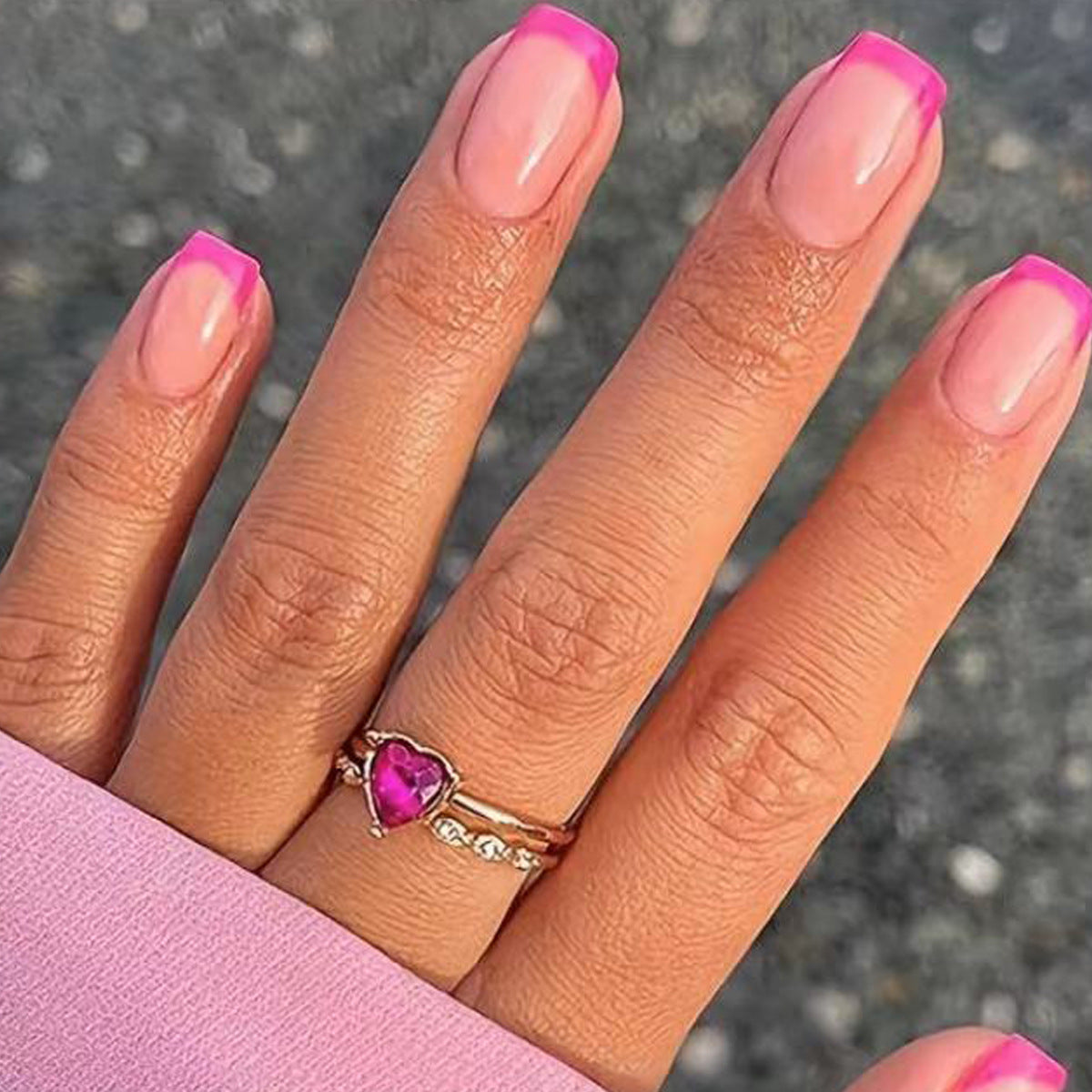 Chic French Tip Nail Art — product view 2