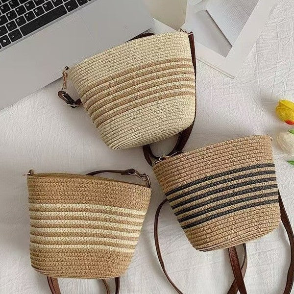 Elegant and Versatile Shoulder Bag LoungeYard — product view 5