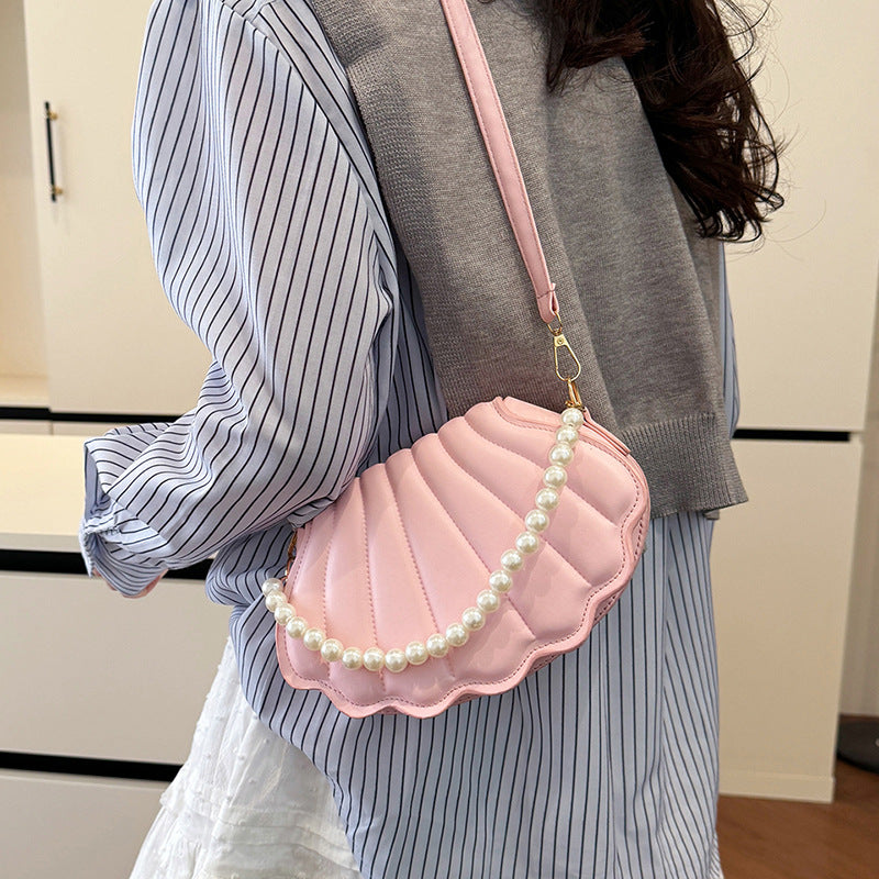 Elegant Quilted Evening Clutch — product view 4