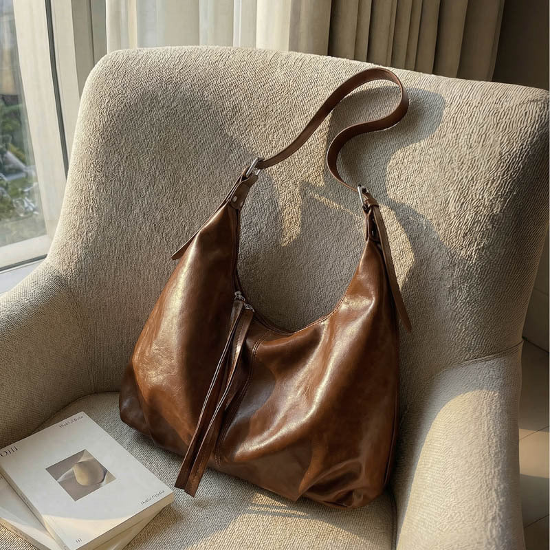 WoLuxurious Soft Leather Shoulder Bag LoungeYard — product view 2