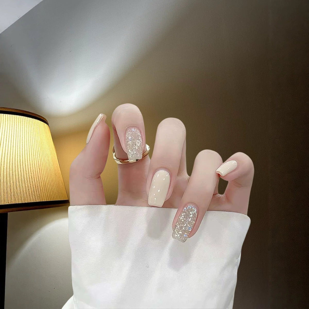 Glittery Press-On Nail Extensions — product view 4