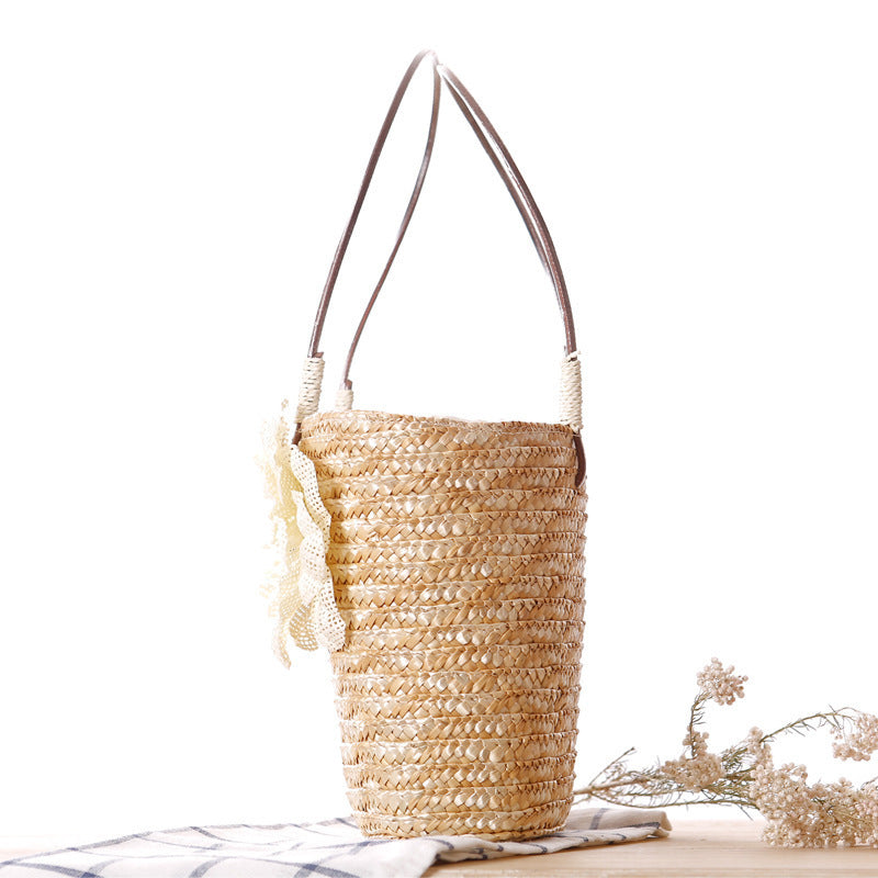 Elegant bast bag with flower appliqué LoungeYard — product view 3