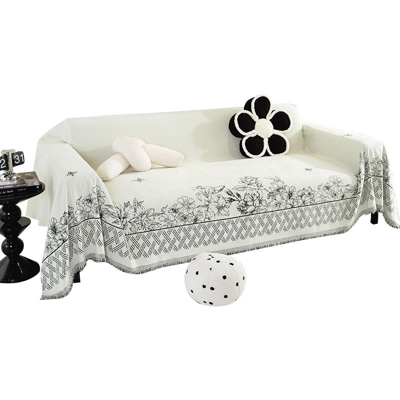Elegant Floral Patterned Sofa Throw Blanket — product view 5