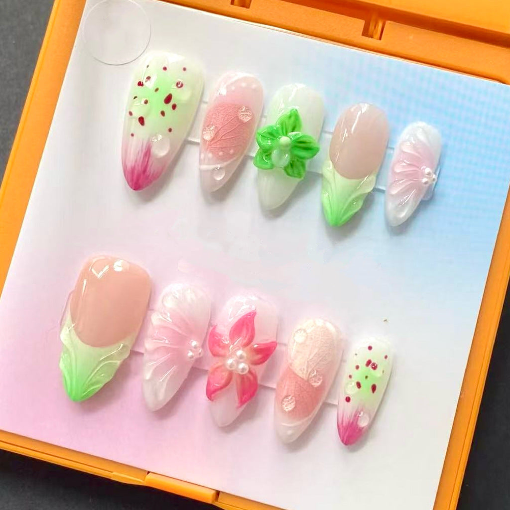 Decorative Floral Artwork Press-On Nail Set — product view 1