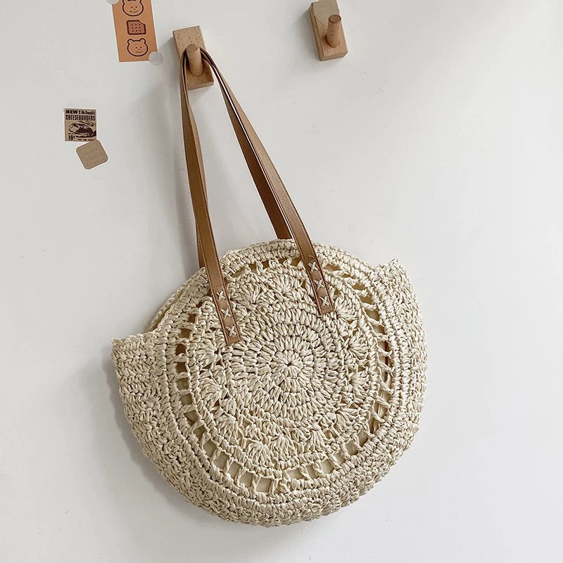 Hand-knotted beach bag LoungeYard — product view 2