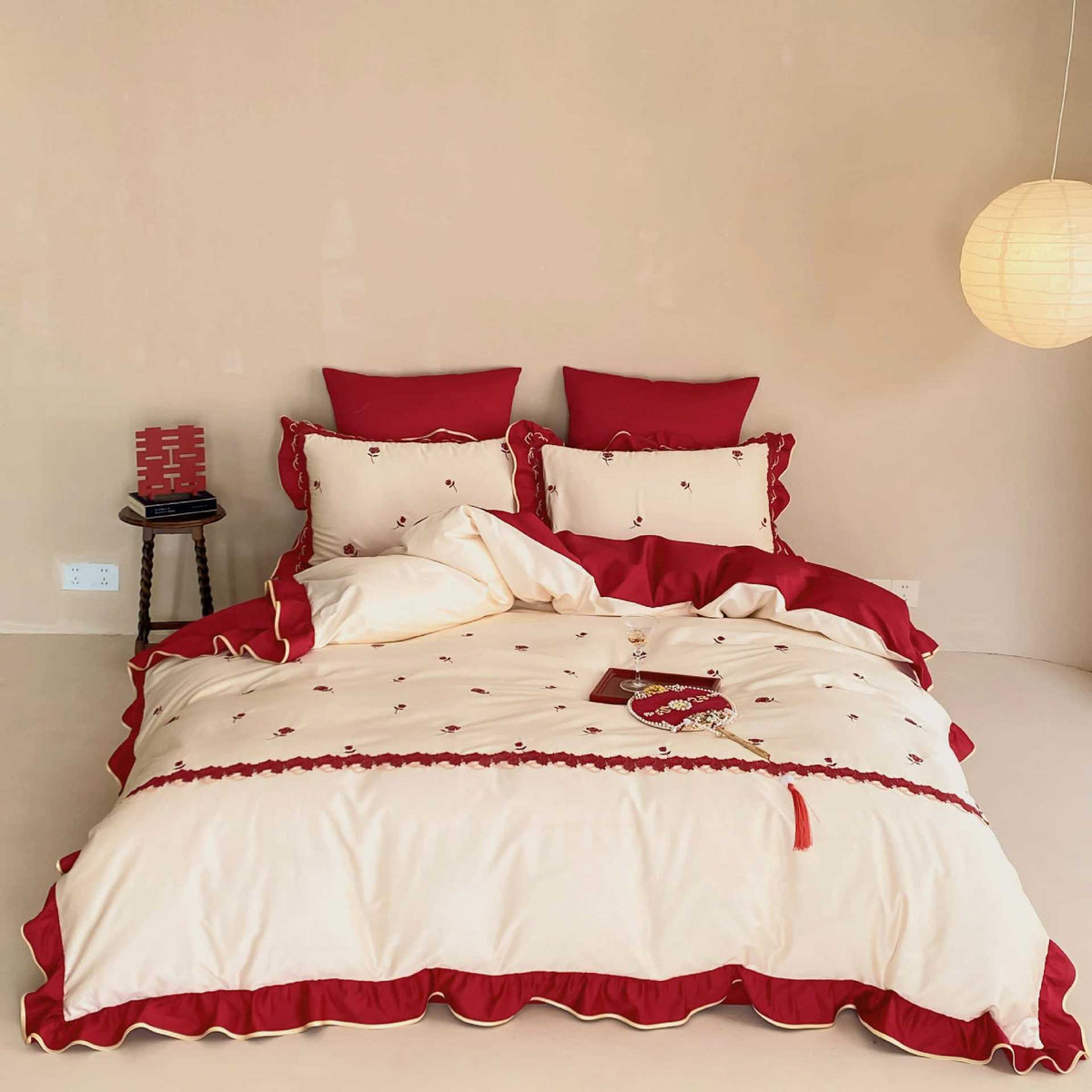 Luxurious cotton satin bedding set with ruffles and decorative seams — product view 4
