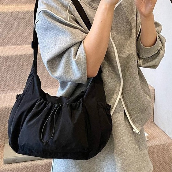 Fashionable shoulder bag LoungeYard — product view 4