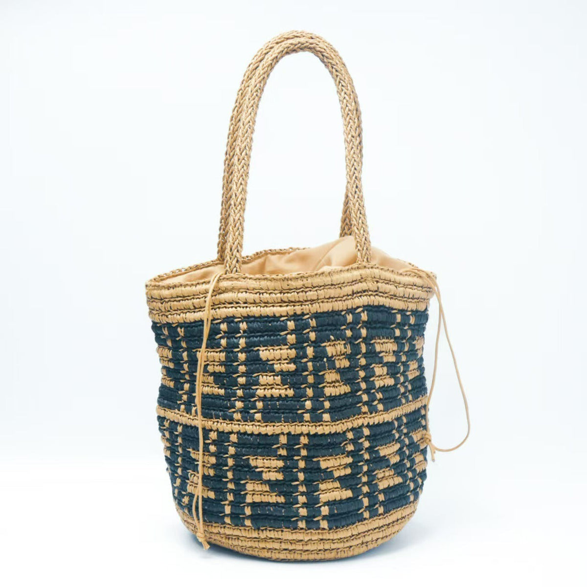 Handcrafted shopping bag LoungeYard — product view 2