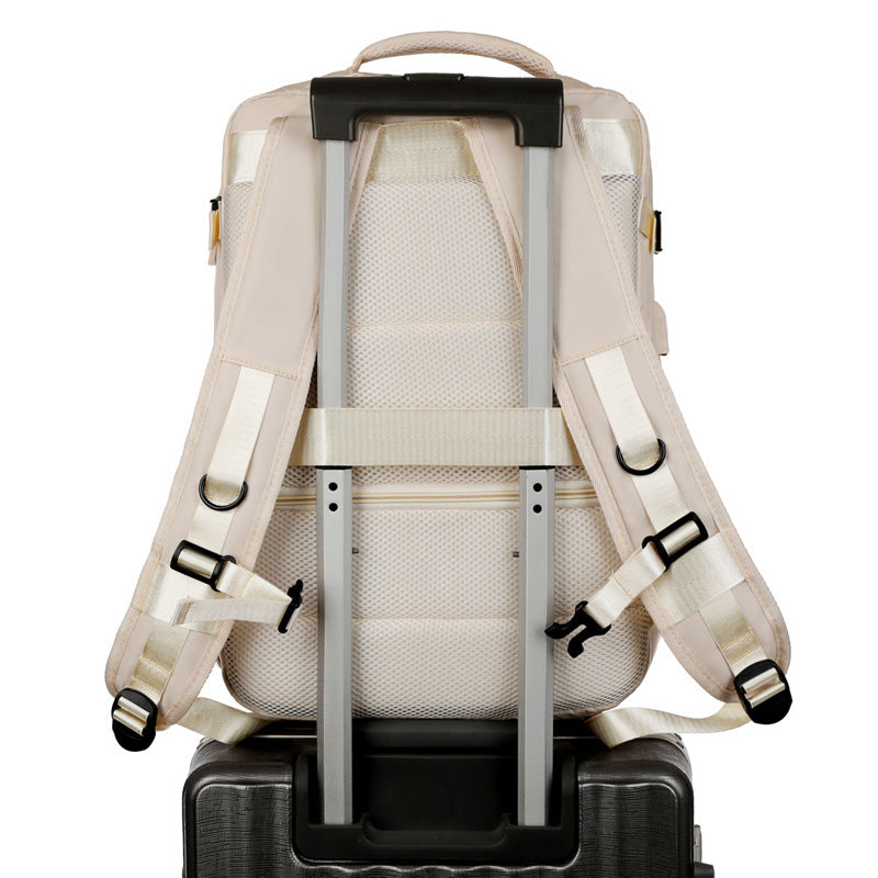 LoungeYard Backpack — product view 2