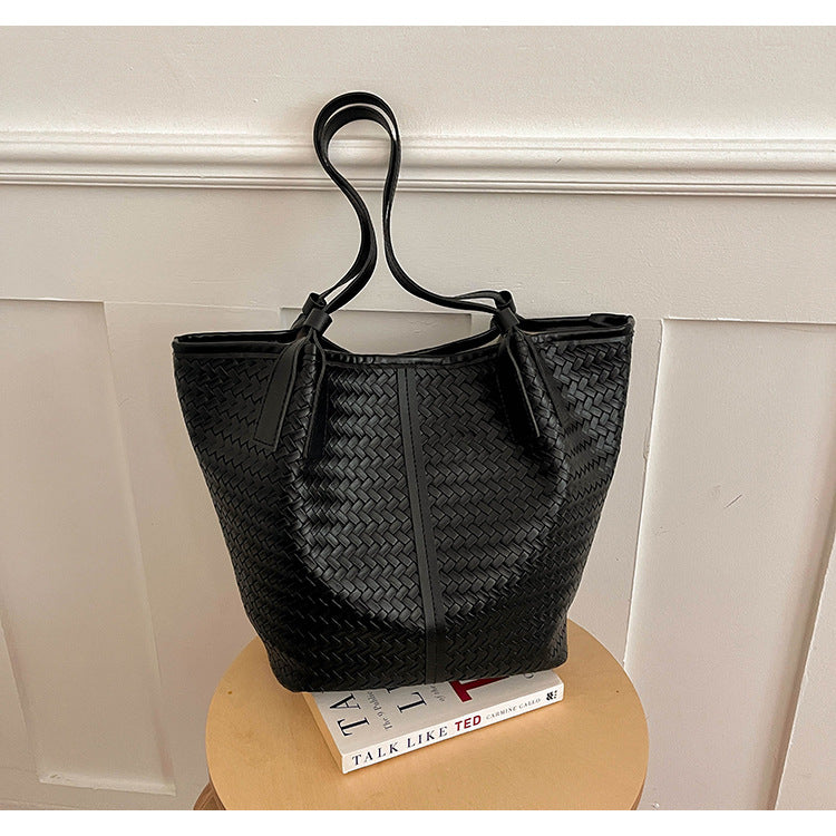 Textured Woven Tote Bag — product view 2