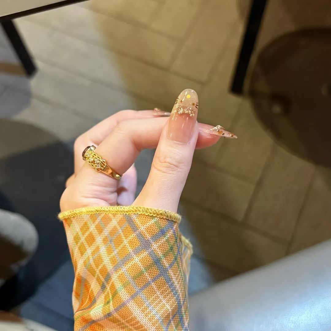 Glamorous Nail Art Extensions with Crystal Accents — product view 3