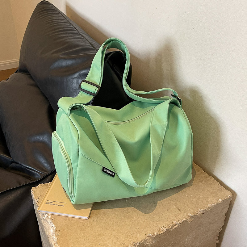 Tote bag with adjustable shoulder strap and spacious inner compartment LoungeYard — product view 1