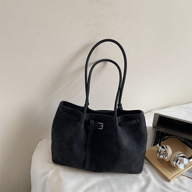 Versatile Leather Tote Bag LoungeYard — product view 6