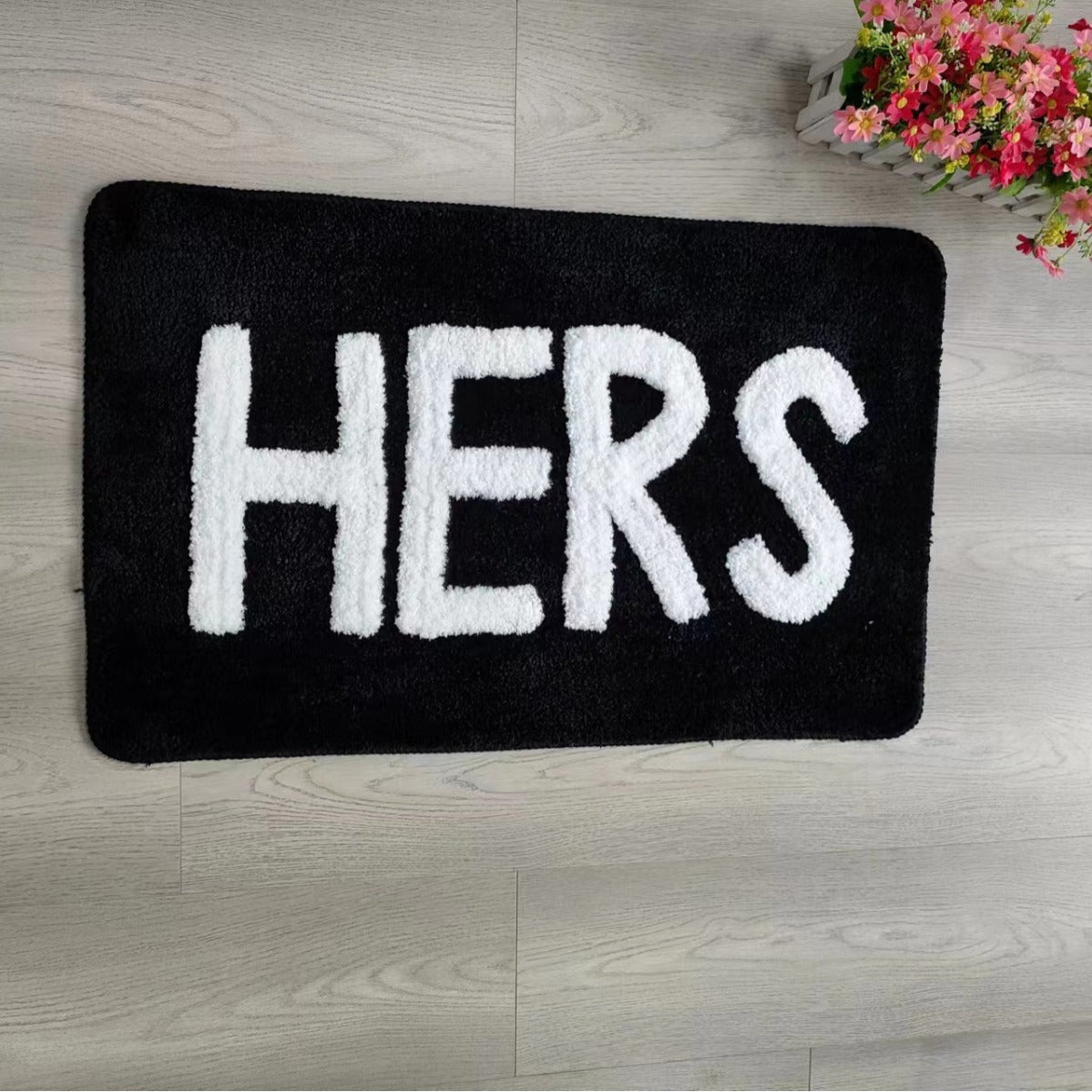 Women’s Decorative Bath Mat — product view 2