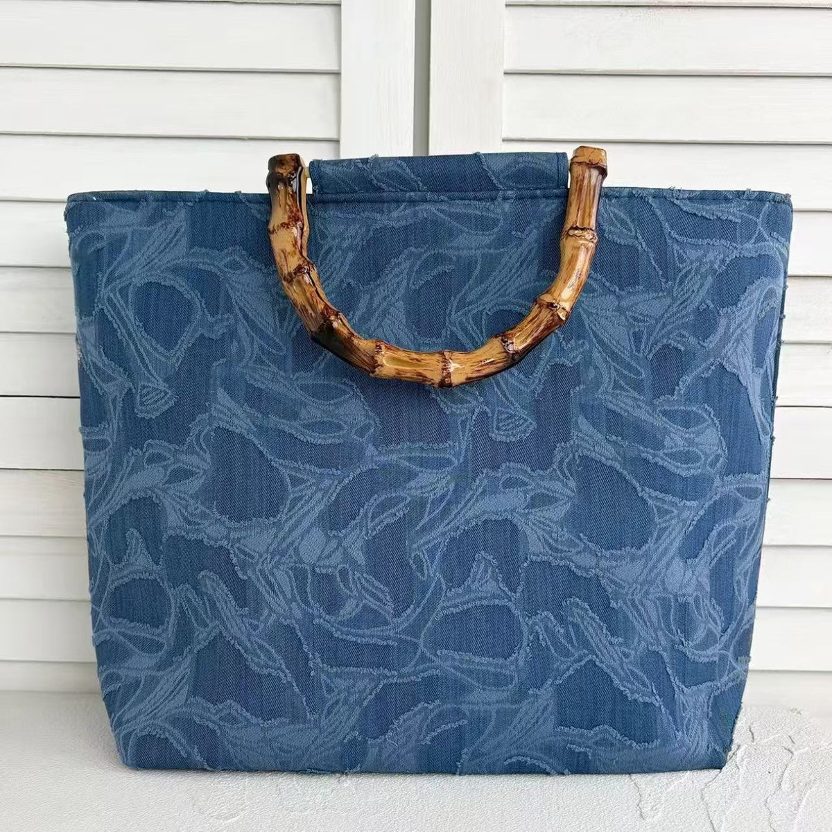 Elegant tote bag with unique pattern LoungeYard — product view 2