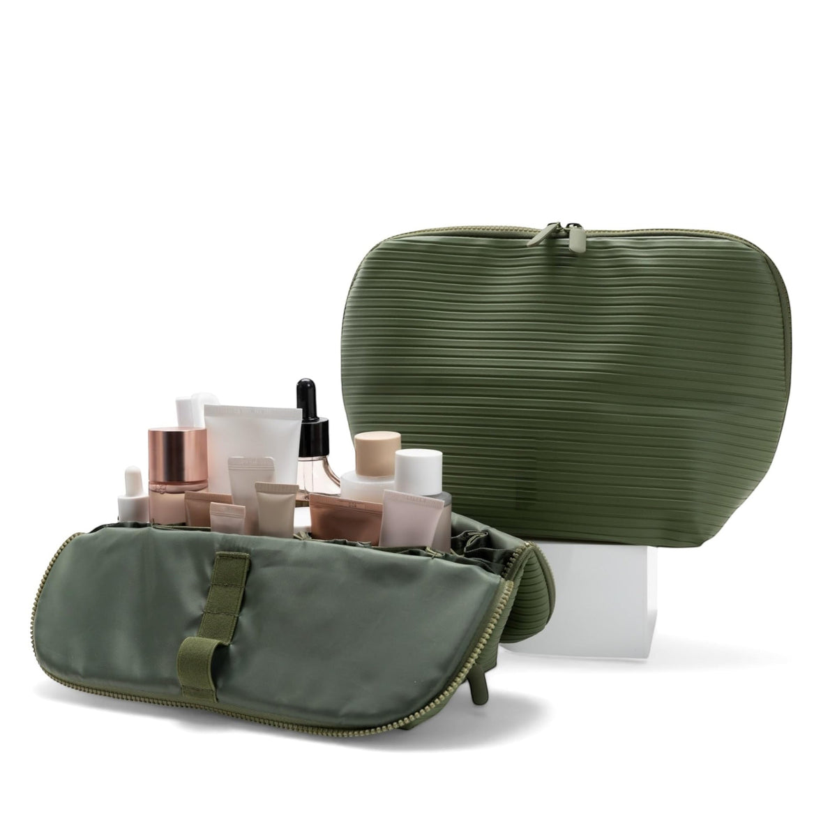 Elegant and Practical Cosmetic Bag LoungeYard — product view 1