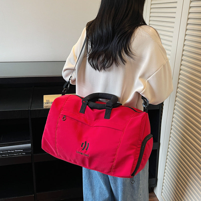 Versatile Sports Holding Duffel Bag — product view 1