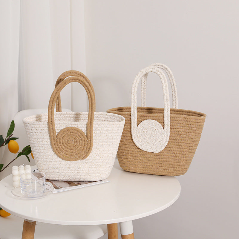 Decorative natural fiber bag LoungeYard — product view 1